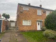 3 bedroom semi detached house to rent