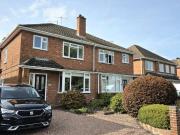 3 bedroom semi detached house to rent