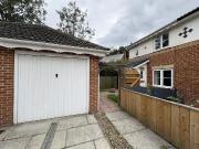 3 bedroom semi detached house to rent