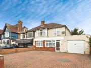 3 bedroom semi detached house to rent