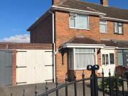 3 bedroom semi detached house to rent