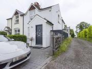 3 bedroom semi detached house to rent 3 bedroom semi detached house to rent