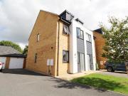 3 bedroom semi detached house to rent