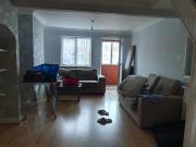 4 bedroom semi detached house to rent