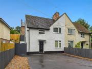 3 bedroom Semi detached house to rent
