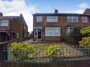 3 bedroom semi detached house to rent