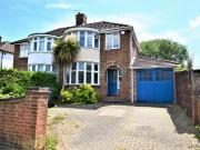 3 bedroom semi detached house to rent