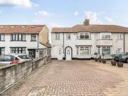 3 bedroom semi detached house to rent 3 bedroom semi detached house to rent