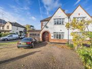 3 bedroom semi detached house to rent