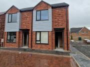 3 bedroom semi detached house to rent