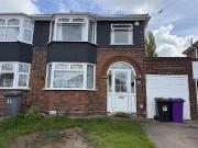 3 bedroom semi detached house to rent