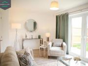 3 bedroom semi detached house to rent