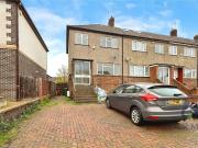 3 bedroom semi detached house to rent