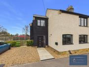 3 bedroom semi detached house to rent