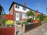 3 bedroom semi detached house to rent