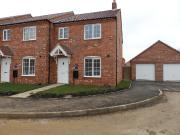 3 bedroom semi detached house to rent