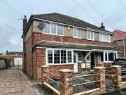 3 bedroom semidetached house for rent in 9 Florence...