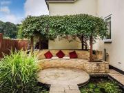3 bedroom semidetached house for rent in Auckland Road TN1