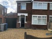 3 bedroom semidetached house for rent in Bradwell Avenue... 3 bedroom semidetached house for rent in Bradwell Avenue...