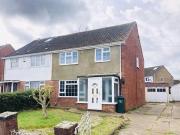 3 bedroom semidetached house for rent in Denchers Plat...