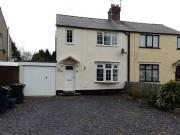 3 bedroom semidetached house for rent in Hawthorn Road...