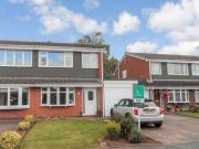 3 bedroom semidetached house for rent in Kelvedon Way...