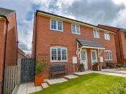 3 bedroom semidetached house for rent in Kingfisher...