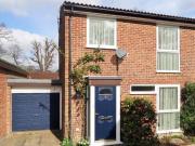 3 bedroom semidetached house for rent in Manaton Close...