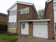 3 bedroom semidetached house for rent in Meldon Close...