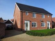 3 bedroom semidetached house for rent in Primrose Lane...