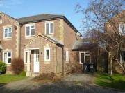 3 bedroom semidetached house for rent in Robin Road RH15