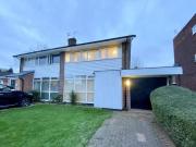 3 bedroom semidetached house for rent in Sark Road...