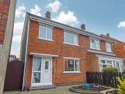 3 bedroom semidetached house for rent in Seaton Avenue...