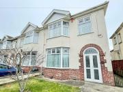3 bedroom semidetached house for rent in Stradbrook...