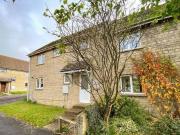 3 bedroom semidetached house for rent in Wadards Meadow...