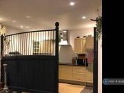3 bedroom semidetached house for rent in Wellington...