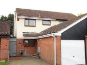 3 bedroom semidetached house for sale in Catkin Drive...