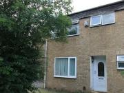3 bedroom semidetached house for sale in Creslow Court...