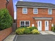 3 bedroom semidetached house for sale in Dunnock Close... 3 bedroom semidetached house for sale in Dunnock Close...
