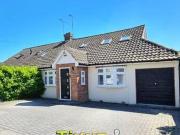3 bedroom semidetached house for sale in Eastwood...