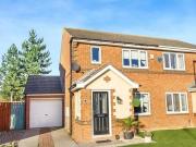 3 bedroom semidetached house for sale in Greensfield...