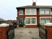 3 bedroom semidetached house for sale in Hatfield Avenue...
