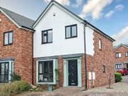 3 bedroom semidetached house for sale in Hospital Road...