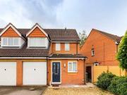 3 bedroom semidetached house for sale in Jewsbury Way...