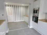 3 bedroom semidetached house for sale in Kennington...