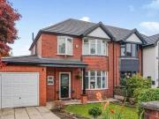 3 bedroom semidetached house for sale in Mainway...