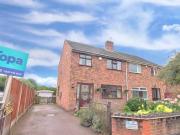 3 bedroom semidetached house for sale in New Road...
