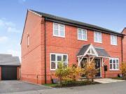 3 bedroom semidetached house for sale in Roberts Gate...