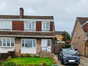 3 bedroom semidetached house for sale in Woodview Neath SA11 3 bedroom semidetached house for sale in Woodview Neath SA11