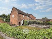 3 Bedroom Shared Living/roommate Birmingham West...